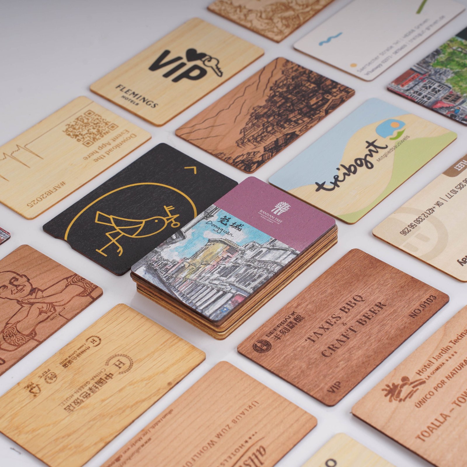 Eco-Friendly Wooden RFID Hotel Key Card - Image 4